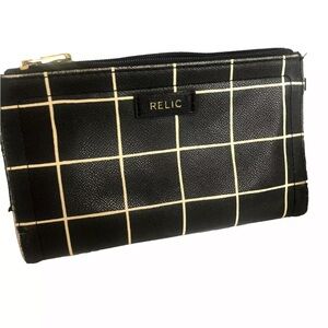 Relic Leather Black and White Bifold Large Wallet ID Holder Credit Card slots